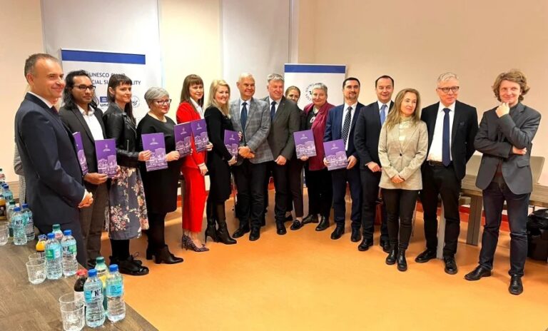 Dr hab. Paulina Niedźwiedzka-Rystwej, prof. US członkiem zespołu badawczego Katedry UNESCO US